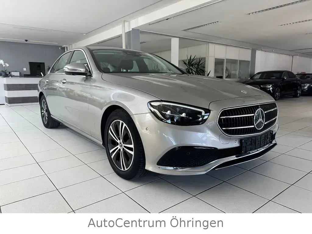 Brugt Mercedes E200 160 HK (117 kW) 2022 Sølv Sedan