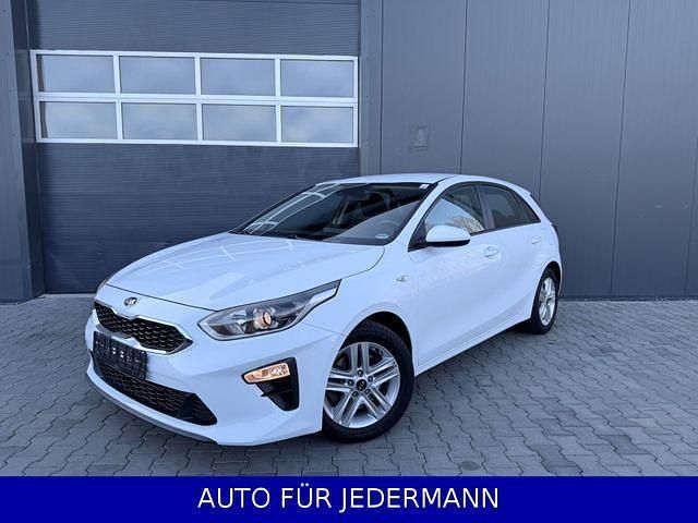 Gebraucht Kia Ceed Edition 7 101 PS (74 kW) 2021 Casa white Kleinwagen