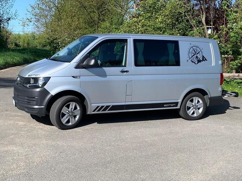 Silber Gebraucht 2016 VW T6 Van | 18.499 € (Superpreis) - Bild 1/4