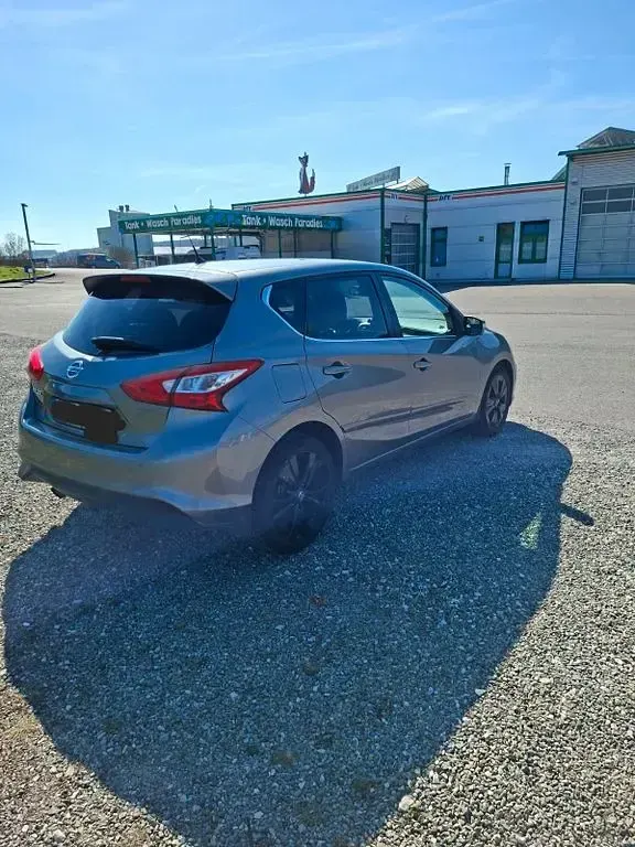 Gebraucht Nissan Pulsar Acenta 190 PS (139 kW) 2015 Grau Kleinwagen