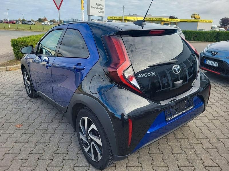Gebraucht Toyota Aygo Pulse 72 PS (52 kW) 2024 Schwarz Kleinwagen