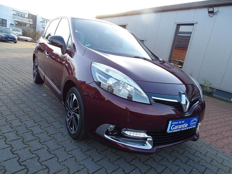 Gebraucht Renault Scénic Bose Edition 116 PS (85 kW) 2015 Rot Van / Kleinbus