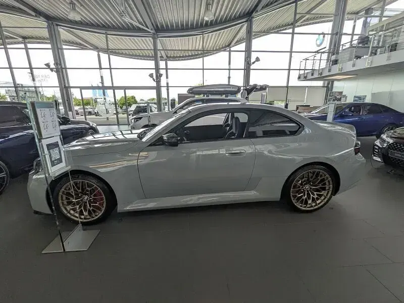 Neu BMW M2 Performance 530 PS (389 kW) 2026 Grau Coupé