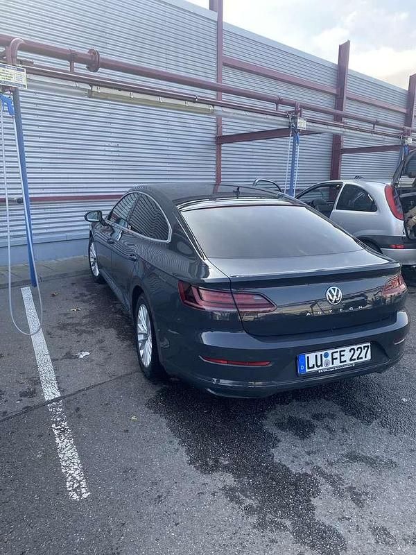 Gebraucht VW Arteon 150 PS (110 kW) 2019 Schwarz Coupé