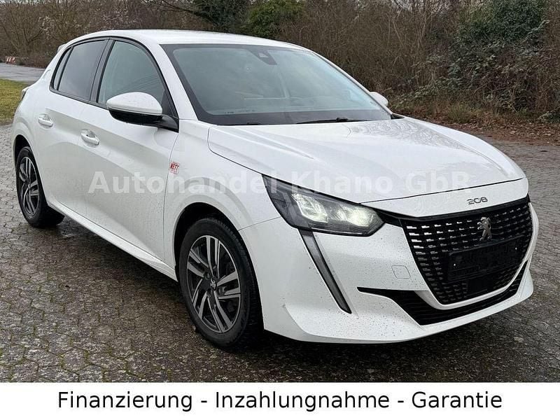 Weiß Gebraucht 2021 Peugeot 208 Allure Kleinwagen | 14.990 € (Guter Preis) - Bild 1/4