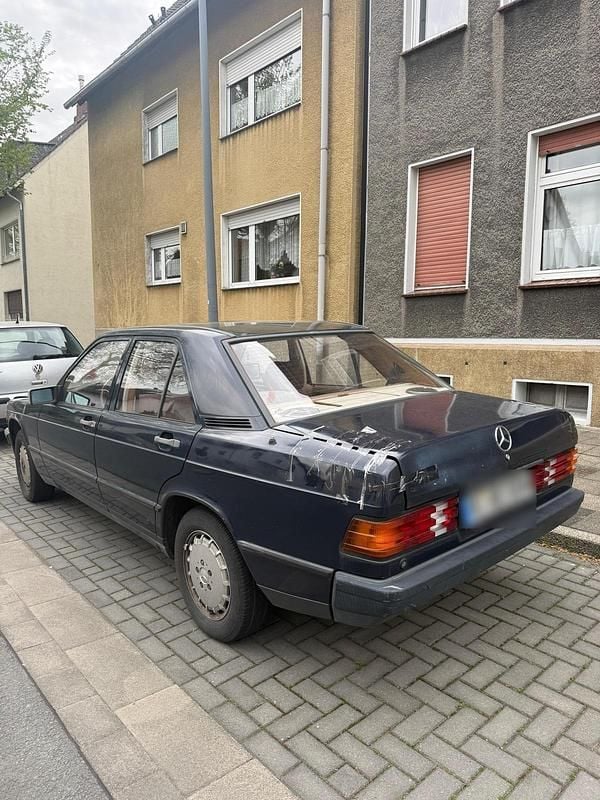 Gebraucht Mercedes 190 1987 Grün Limousine