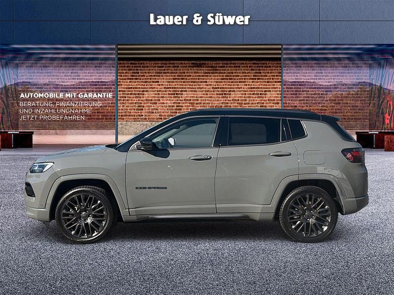 Gebraucht Jeep Compass 241 PS (177 kW) 2022 Grau SUV