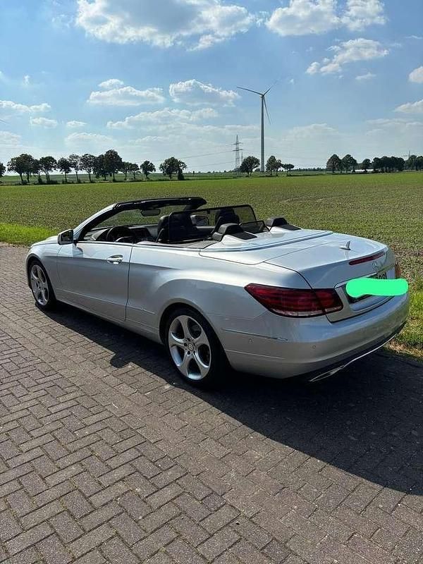 Gebraucht 2016 Mercedes E250 Cabrio | 26.900 € (Fairer Preis) - Bild 1/4
