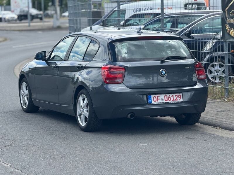 Second-hand BMW 118 170 CP (125 kW) 2012 Gri Hatchback