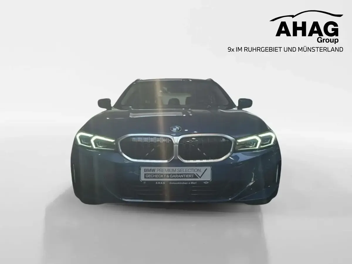 Gebraucht BMW 320 Comfort Edition 190 PS (139 kW) 2024 Schwarz Kombi