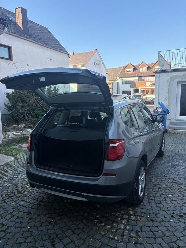 Gebraucht BMW X3 143 PS (105 kW) 2013 Grau SUV