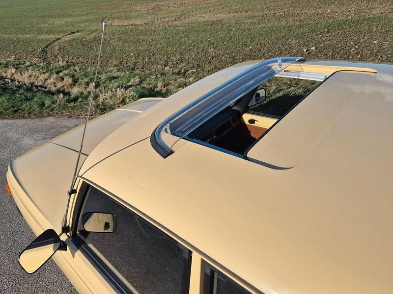 Gebraucht Wartburg 353 50 PS (36 kW) 1987 Gelb Limousine