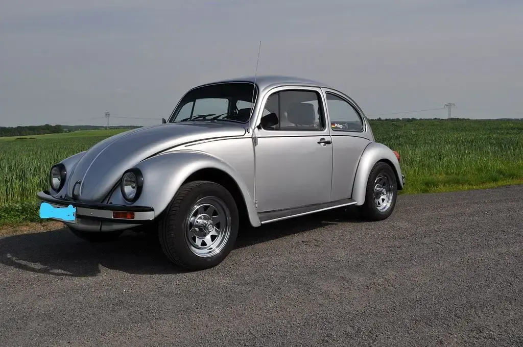 Używany VW Käfer 46 KM (33 kW) 1996 Srebrny Hatchback