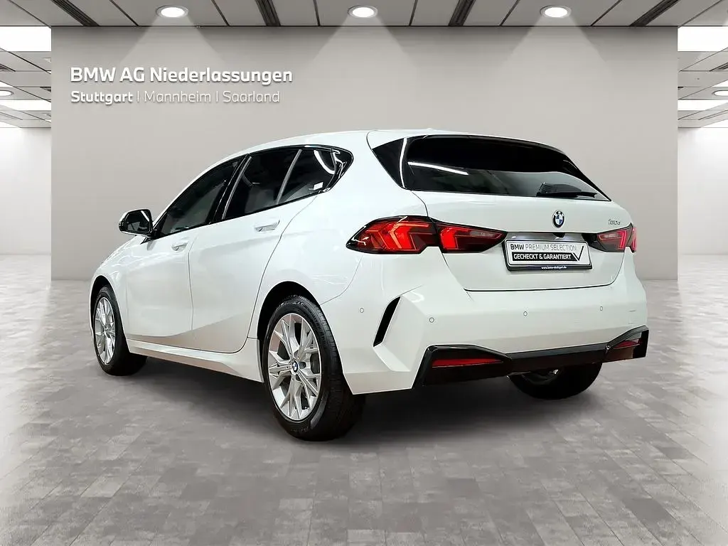 Gebraucht BMW 120 Sport Line 150 PS (110 kW) 2025 Weiß Kleinwagen