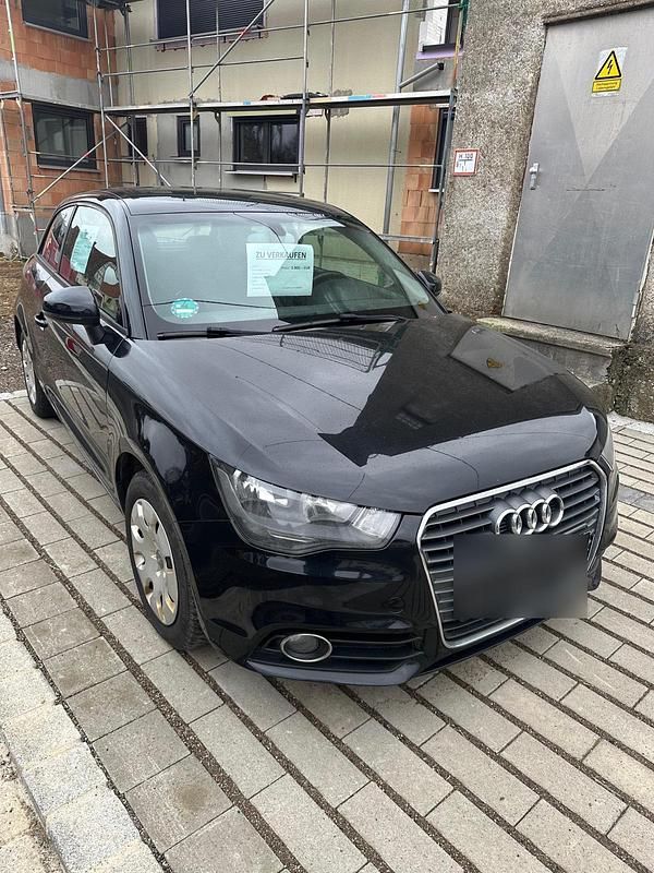 Gebraucht Audi A1 Ambition 122 PS (89 kW) 2011 Schwarz Kleinwagen