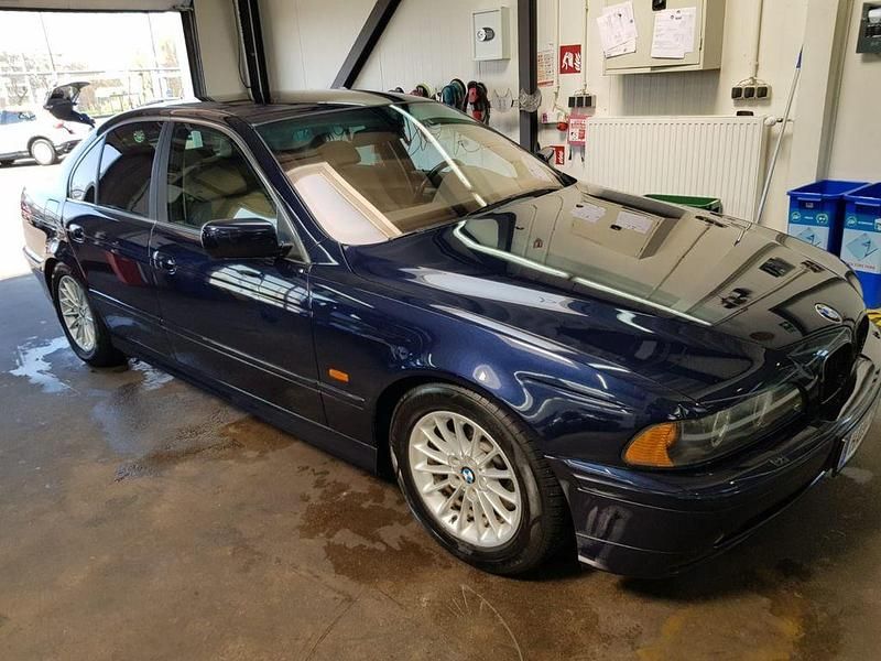 Gebraucht BMW 530 231 PS (169 kW) 2002 Blau Limousine