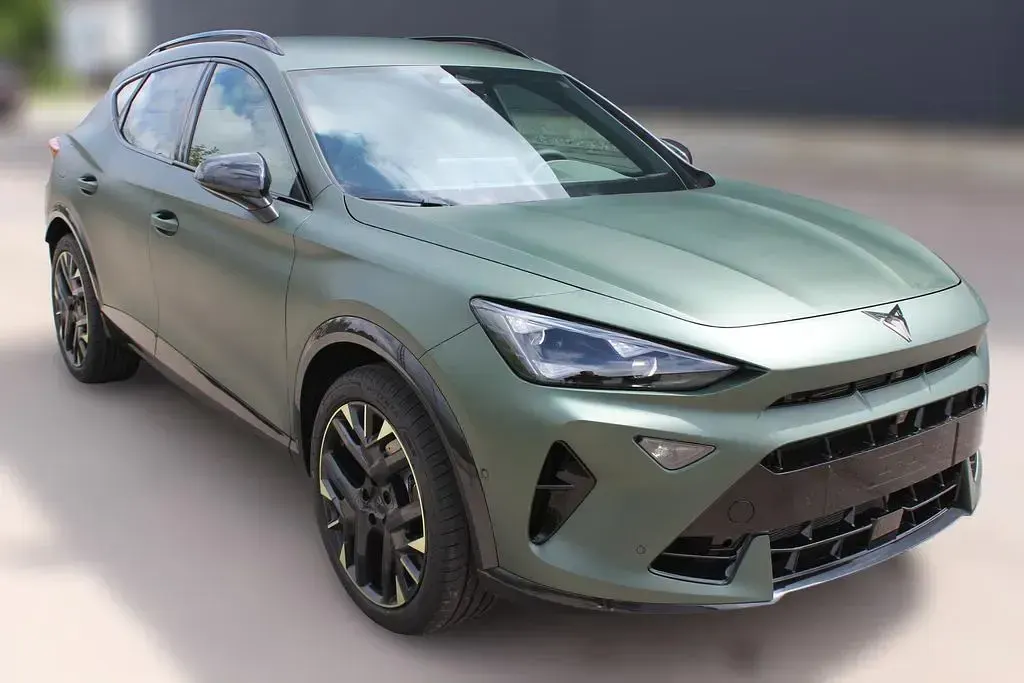 Neu Cupra Formentor 333 PS (244 kW) 2026 Grün SUV