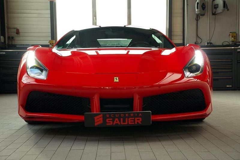 Gebraucht Ferrari 488 670 PS (492 kW) 2016 Rot