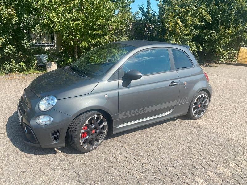 Grau Gebraucht 2018 Abarth 595 Competizione Kleinwagen | 18.950 € (Guter Preis) - Bild 1/4