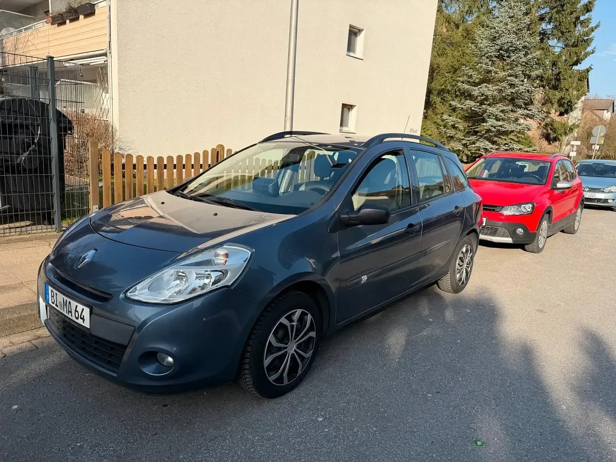 Gebraucht Renault Clio 70 PS (51 kW) 2009 Blau Kombi
