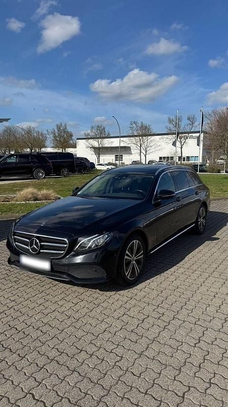 Gebraucht Mercedes E400 340 PS (250 kW) 2019 Schwarz Kombi