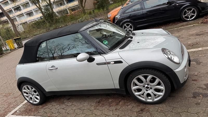 Gebraucht Mini Cooper Cabriolet 116 PS (85 kW) 2008 Silber Cabrio