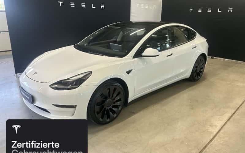 Pearl white multicoat Gebraucht 2021 Tesla Model 3 Performance Limousine | 29.800 € (Fairer Preis) - Bild 1/4