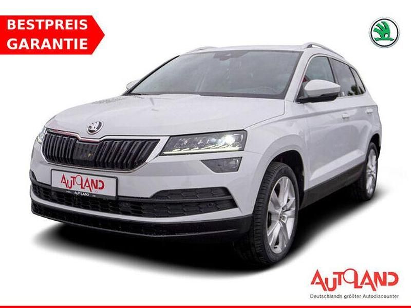 Weiß Gebraucht 2018 Skoda Karoq Style SUV | 22.890 € (Fairer Preis) - Bild 1/4