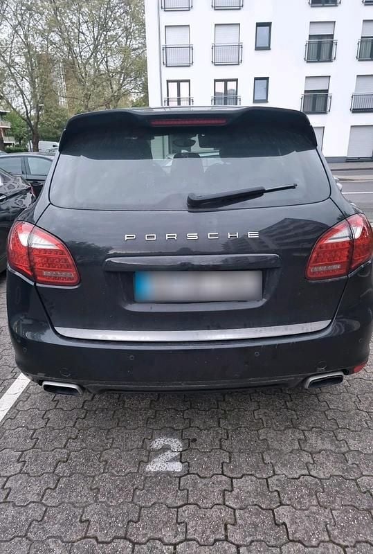 Second-hand Porsche Cayenne 385 CP (283 kW) 2014 Negru SUV