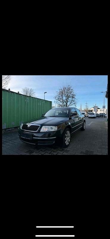 Gebraucht Skoda Superb 140 PS (102 kW) 2008 Schwarz Limousine