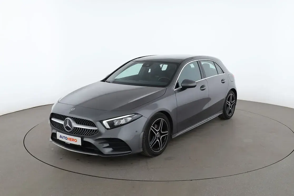 Gebraucht Mercedes A180 AMG line 136 PS (100 kW) 2022 Limousine