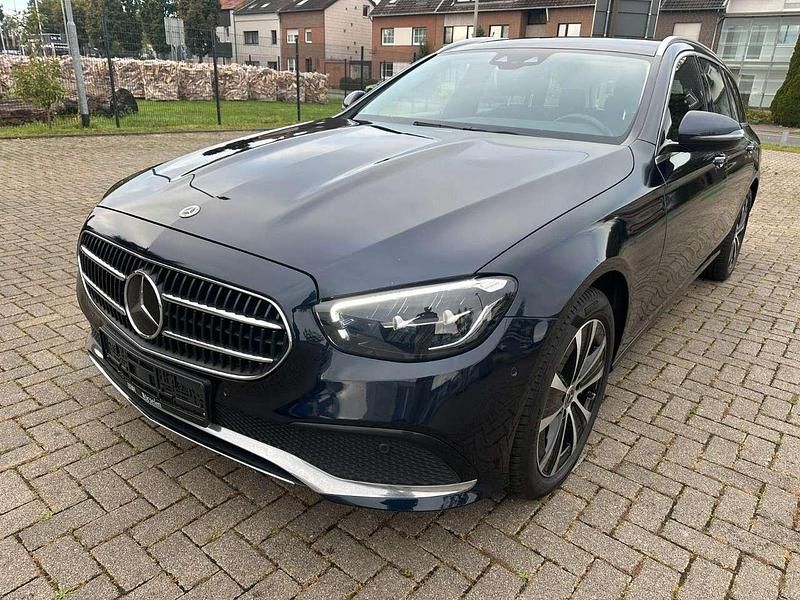 (nautikblau Gebraucht 2021 Mercedes E300 Kombi | 25.999 € (Guter Preis) - Bild 1/4