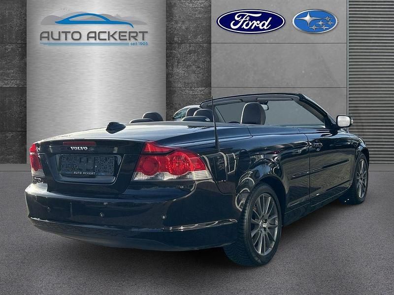 Gebraucht Volvo C70 Summum 136 PS (100 kW) 2008 Schwarz Cabrio