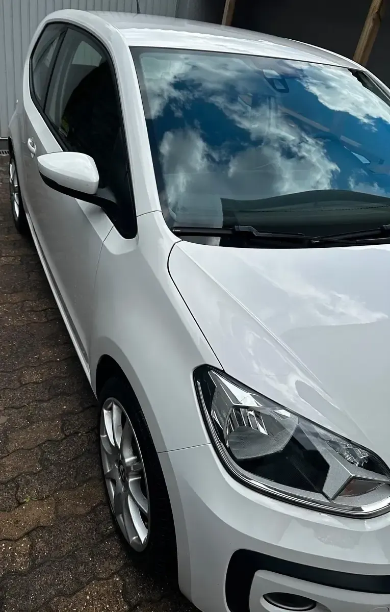 Gebraucht VW up! 60 PS (44 kW) 2020 Weiß Kleinwagen