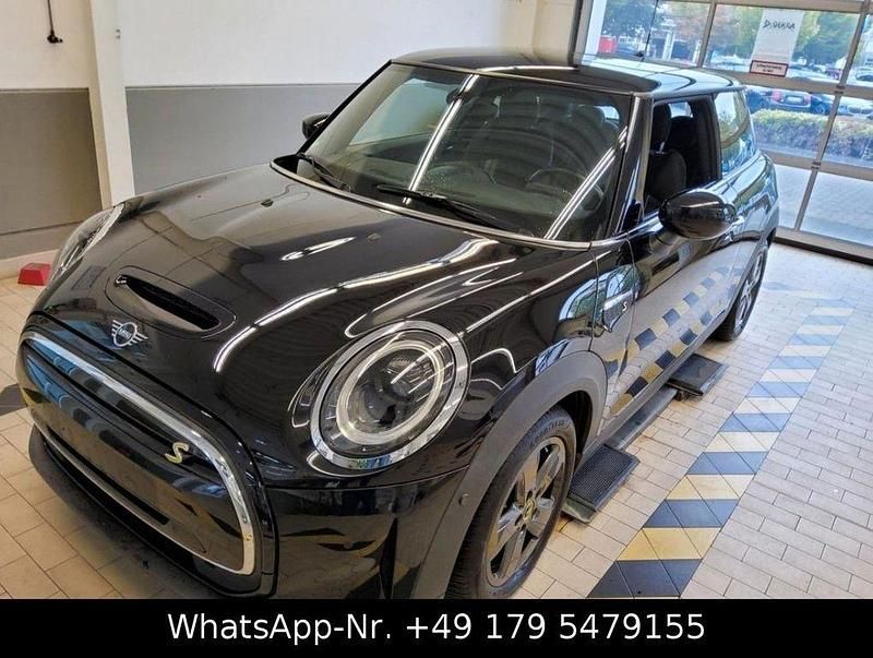 Schwarz Gebraucht 2022 Mini Cooper SE Essential Kleinwagen | 14.490 € (Fairer Preis) - Bild 1/4