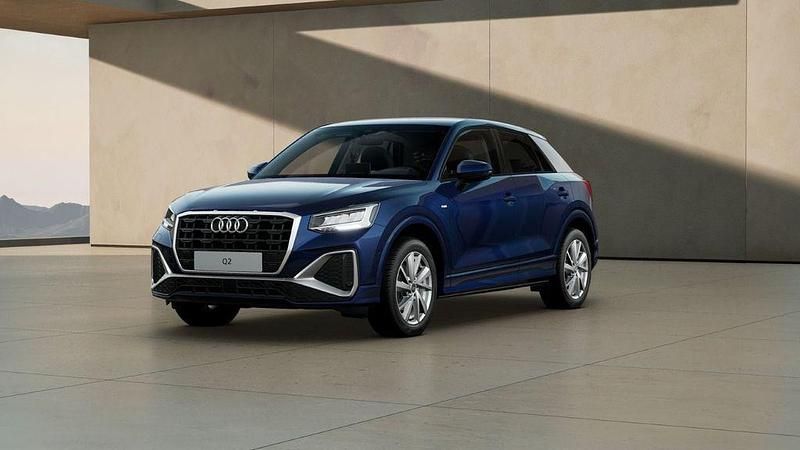 Gebraucht Audi Q2 S-Line 150 PS (110 kW) 2025 Navarrablau metallic SUV