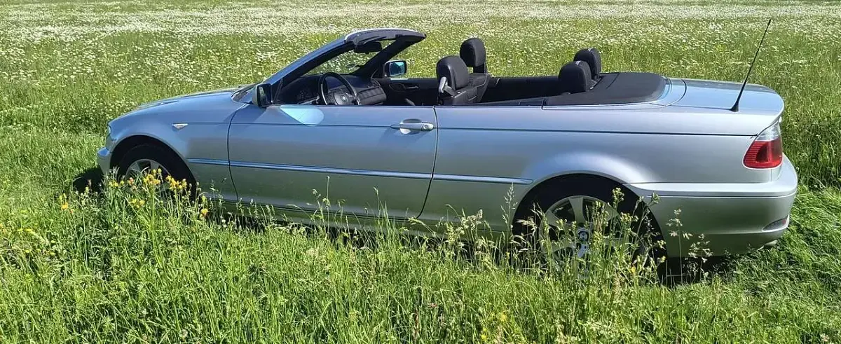 Gebraucht BMW 320 Cabriolet 170 PS (125 kW) 2005 Silber Cabrio
