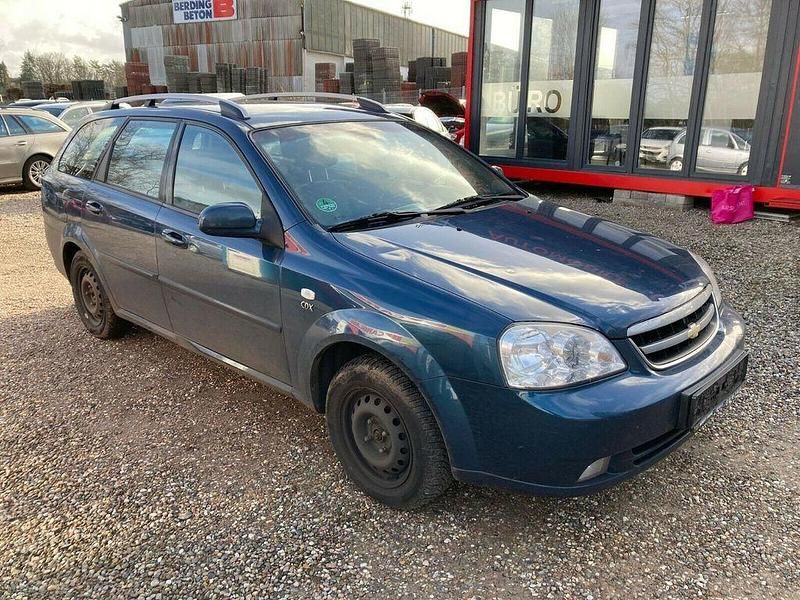 Gebraucht Chevrolet Nubira 121 PS (88 kW) 2008 Blau Limousine