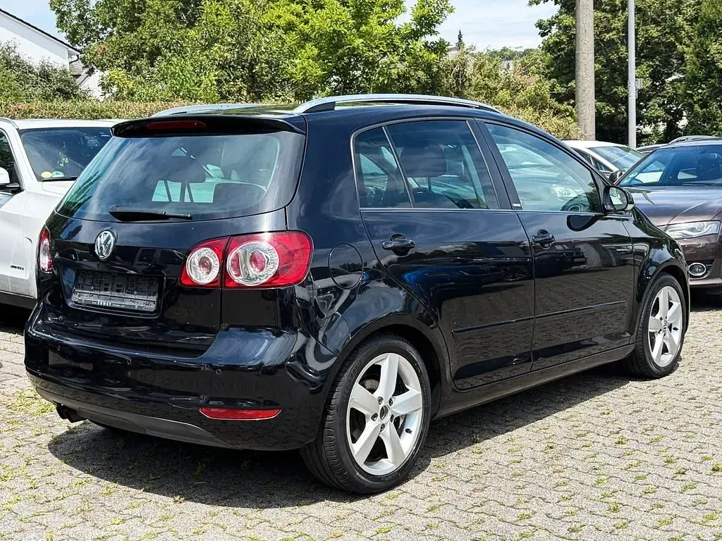 Gebraucht VW Golf Plus Cross Style 122 PS (89 kW) 2011 Schwarz Van / Kleinbus