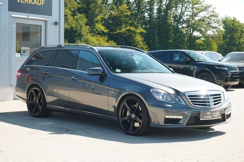 Gebraucht Mercedes E63 AMG AMG 525 PS (386 kW) 2011 Grau Kombi