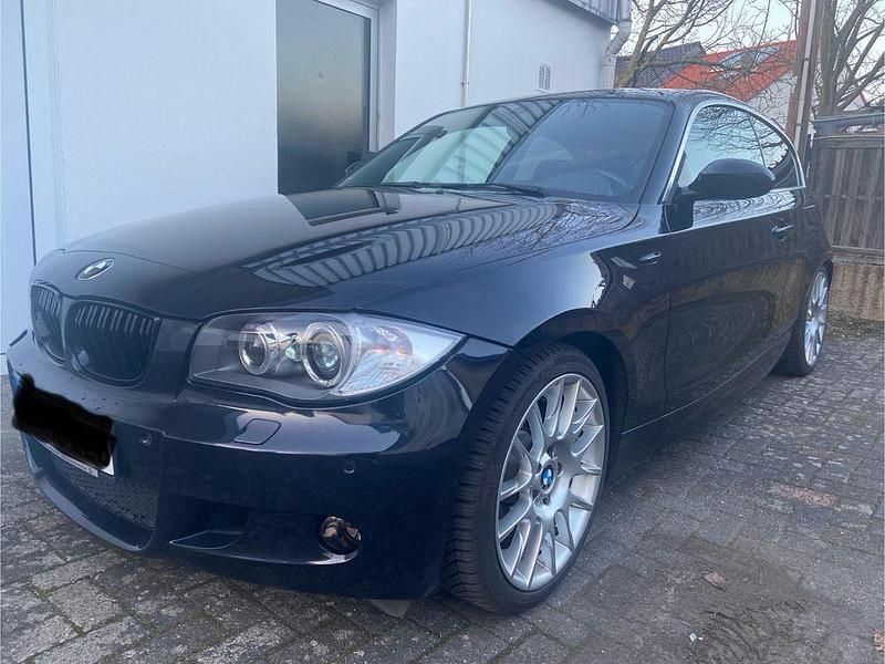 Gebraucht BMW 118 Performance 143 PS (105 kW) 2007 Schwarz Kleinwagen