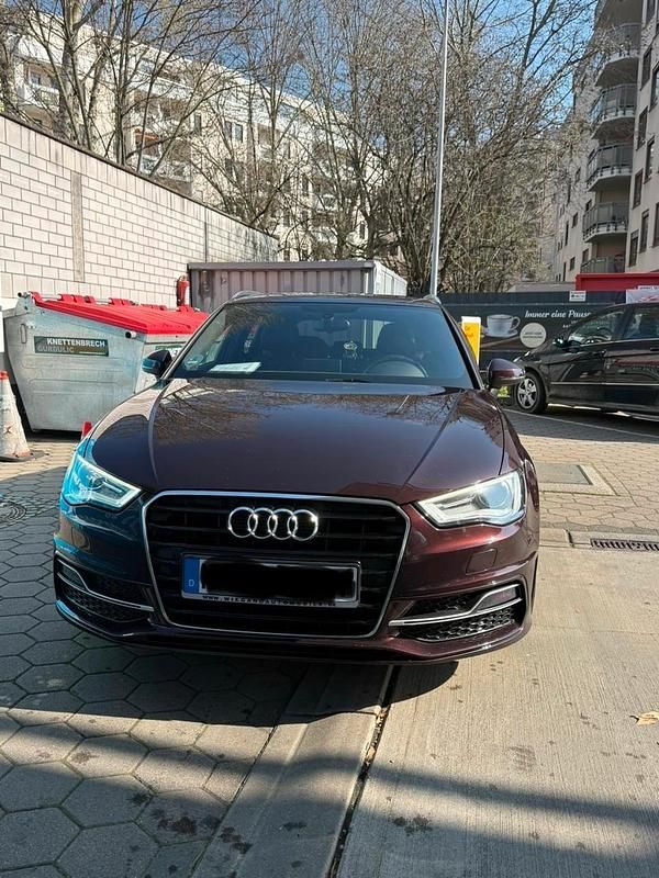 Gebraucht Audi A3 140 PS (102 kW) 2014 Violet Limousine