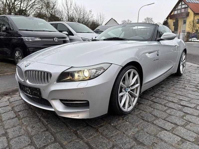Silber Gebraucht 2010 BMW Z4 M Sport Cabrio | 21.880 € (Fairer Preis) - Bild 1/4