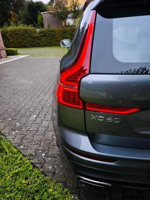 Gebraucht Volvo XC60 2019 Grau SUV