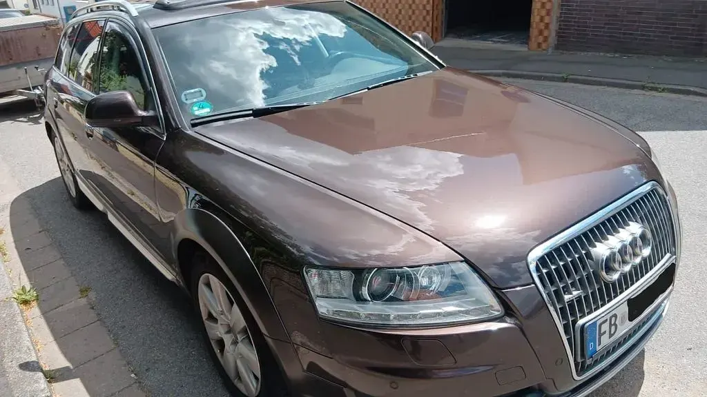 Gebraucht Audi A6 Allroad 239 PS (175 kW) 2011 Braun Kombi