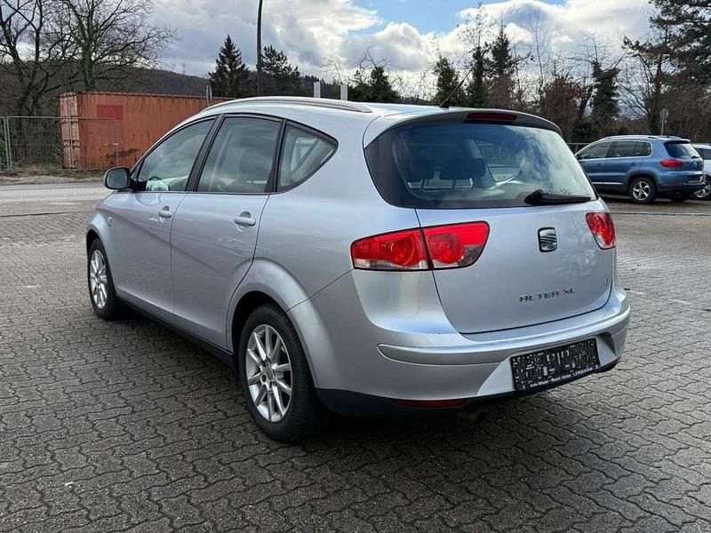 Gebraucht Seat Altea XL Copa 105 PS (77 kW) 2011 Grau Van / Kleinbus