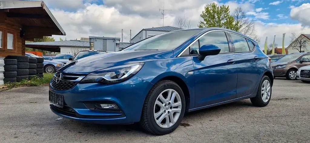 Occasion Opel Astra Innovation 150 ch (110 kW) 2016 Bleue Berline