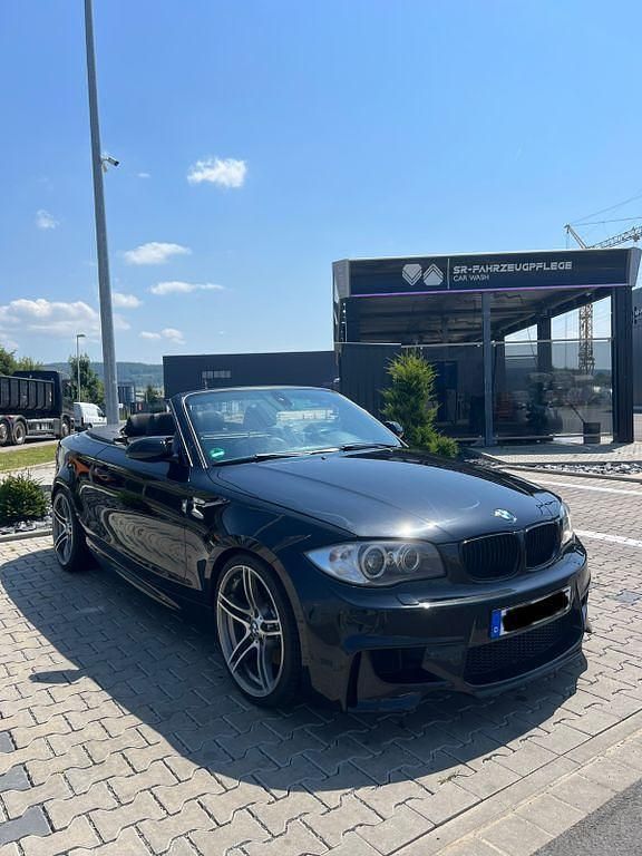 Schwarz Gebraucht 2008 BMW 135 Cabriolet Sport Line Cabrio | 18.300 € (Fairer Preis) - Bild 1/4