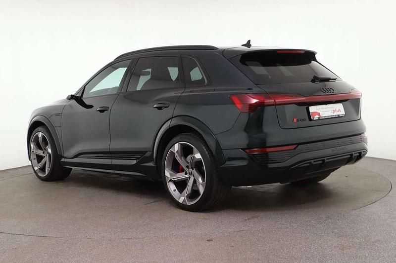 Gebraucht Audi SQ8 e-tron Ambiente 369 kW (503 PS) 2024 Individuallackierungen audi exclusive SUV