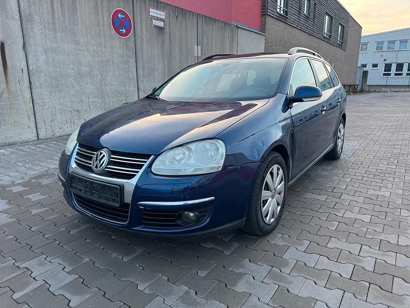 Gebraucht VW Golf V 140 PS (102 kW) 2008 Blau Kombi